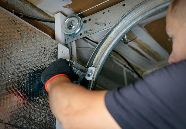Affordable Garage Door solutions in Everman, TX